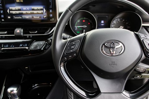 Toyota C-HR LIME EDITION 20