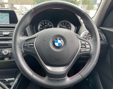 BMW 1 Series 1.5 118i Sport 5dr 19