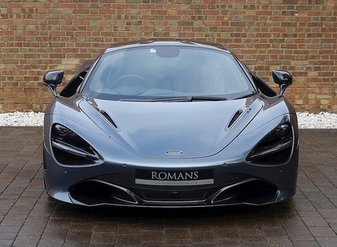 McLaren 720S Luxury 3