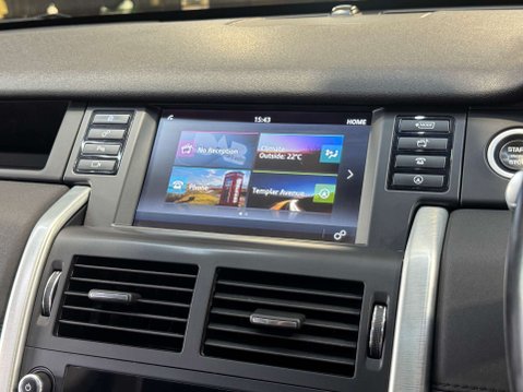 Land Rover Discovery Sport 2.0 Discovery Sport Black HSE TD4 Auto 4WD 5dr 45
