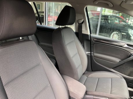Volkswagen Golf MATCH 1.6 TDI BLUEMOTION TECHNOLOGY, 64,000m, good history, £20 tax 6