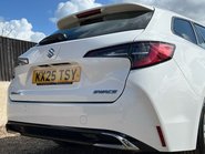 Suzuki Swace MOTION 18