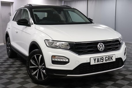 Volkswagen T-Roc DESIGN TSI 19