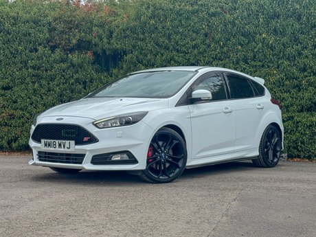 Ford Focus 2.0T EcoBoost ST-3 Hatchback 5dr Petrol Manual Euro 6 (s/s) (250 ps)