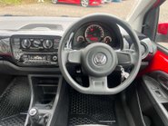 Volkswagen Up 1.0 Move Up 3dr 17
