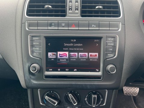 Volkswagen Polo 1.2 TSI BlueMotion Tech SE DSG Euro 6 (s/s) 5dr 28