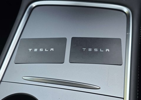 Tesla Model Y ModeL Y Long Range AWD 4WD 5dr 38