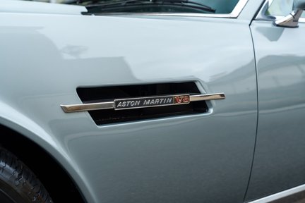 Aston Martin V8 Oscar India 10