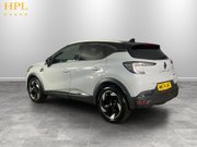 Renault Captur 1.6 E-TECH techno SUV 5dr Petrol Hybrid Auto Euro 6 (s/s) (145 ps) Air Con 10