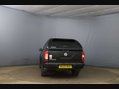 Nissan Navara 2.3 Navara N-Guard dCi 4WD 5dr 5