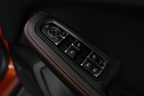 Porsche Macan 2.0T SUV 5dr Petrol PDK 4WD Euro 6 (s/s) (265 ps) 21