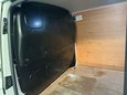Volkswagen Transporter 2.0 Transporter T28 Highline TDI 34