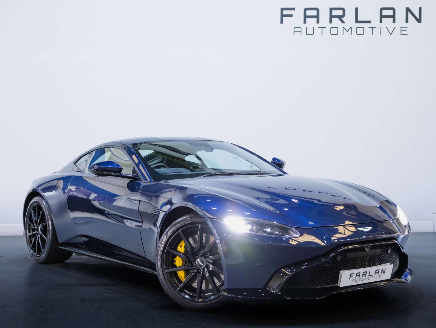 Aston Martin Vantage 2019