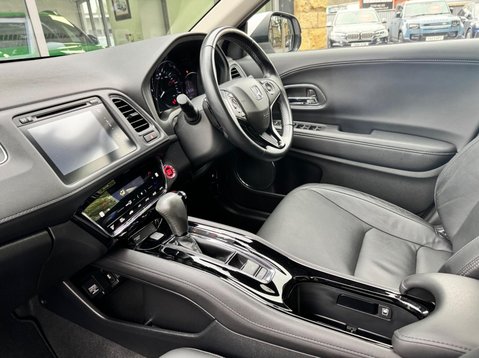 Honda HR-V I-VTEC EX 10