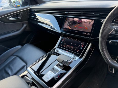 Audi Q8 TDI QUATTRO BLACK EDITION 34
