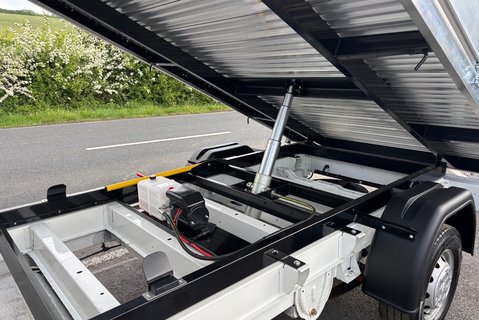 Citroen Relay 35 L2 Single Cab Tipper - Air Con / New Body 8