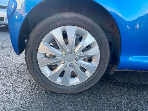 Toyota Aygo 1.0 Aygo Blue VVT-i 3dr 9