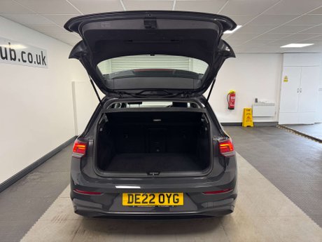 Volkswagen Golf 1.5 Golf Life TSi 5dr 28