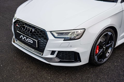 Audi RS3 2.5 RS 3 Sportback TFSI Quattro Semi-Auto 4WD 5dr 19