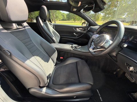 Mercedes-Benz E Class E 300 AMG LINE PREMIUM 27