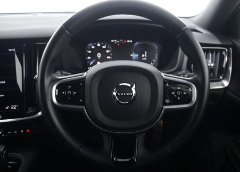 Volvo V60 2.0 V60 R-Design T6 Recharge AWD Auto 4WD 5dr 19