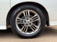 Nissan Elgrand AUTECH 30