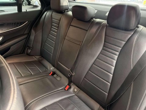 Mercedes-Benz E Class 2.0 E220d AMG Line Saloon 4dr Diesel G-Tronic+ Euro 6 (s/s) (194 ps) 28