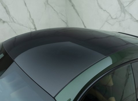 Porsche 911 GT3 TOURING (992) 34