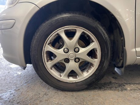 Toyota Yaris 1.3 VVT-i T Spirit 5dr 22