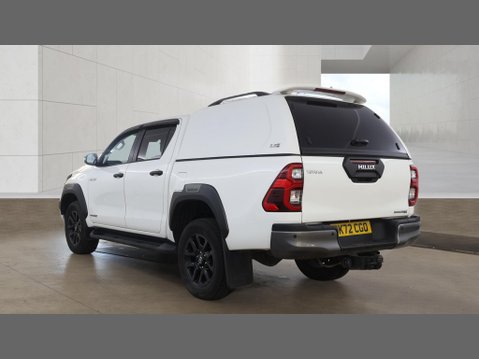 Toyota Hilux Invincible X | Auto | 2.8 LT | Double Cab | Sensors | EURO 6 | NO VAT 6