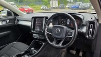 Volvo XC40 2.0 T4 Momentum SUV 5dr Petrol Auto AWD Euro 6 (s/s) (190 ps) 36