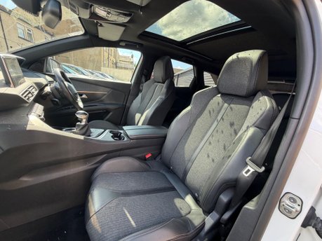 Peugeot 3008 BLUEHDI S/S GT LINE PREMIUM 20