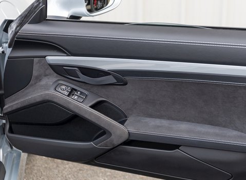 Porsche Boxster Spyder 22