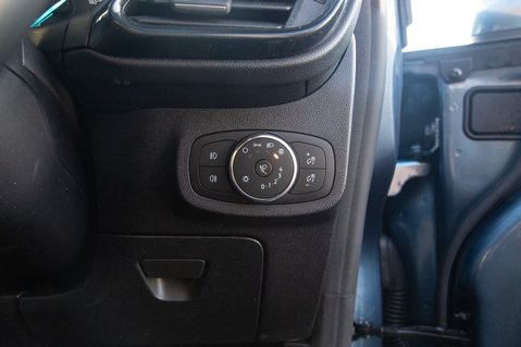 Ford Fiesta ST-LINE EDITION MHEV 16