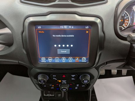 Jeep Renegade 1.0 Renegade Night Eagle 5dr 61