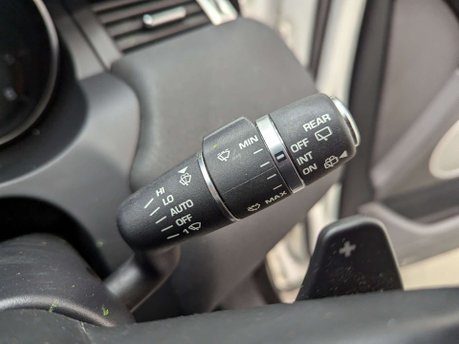 Land Rover Range Rover Evoque 2.2 Range Rover Evoque Pure Tech SD4 Auto 4WD 5dr 78