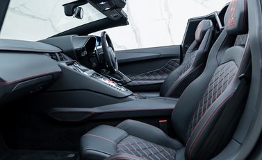 Lamborghini Aventador LP 720-4 50th Anniversary Roadster 22