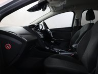 Ford Focus TITANIUM 43