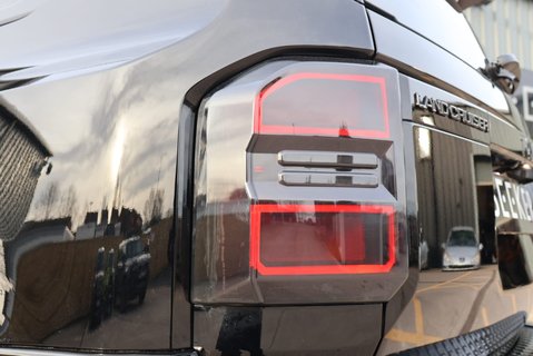 Toyota Land Cruiser 2026 COMMERCIAL 2 inch  lift 22  wheels roof light Seeker styled Rear seats 28