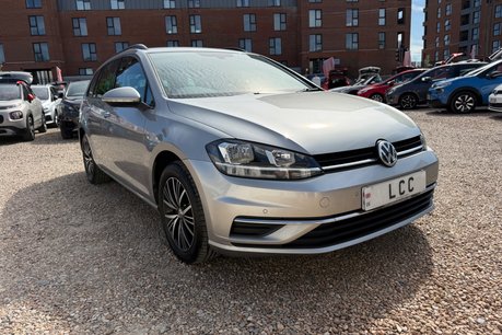 Volkswagen Golf 1.4TSi 150 SE ESTATE NAVIGATION BLUEMOTION TECHNOLOGY.. FULL HISTORY!