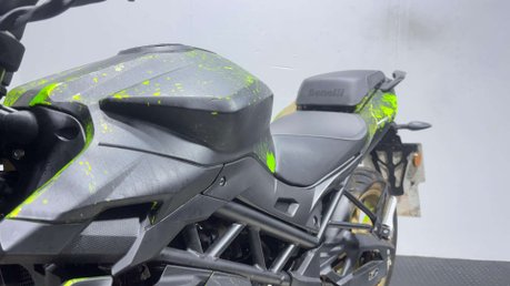 Benelli BN 2024 ONLY 2K RUNNING PROJECT BIKE SPARES OR REPAIR 125CC 19