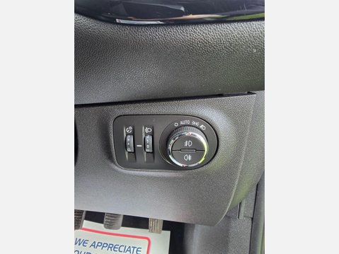 Vauxhall Corsa 1.4i ecoTEC SRi VX Line Nav Black Euro 6 3dr 22