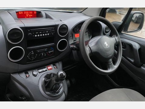 Peugeot Partner 1.6 BlueHDi 744 S Crew Van 6dr Diesel Manual L2 (113 g/km, 100 bhp) 49