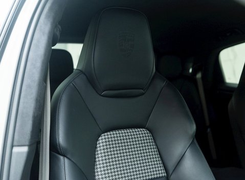 Porsche Cayenne GTS Coupé 11