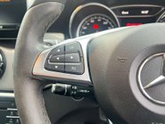 Mercedes-Benz CLA Class 2.1 CLA 220 WhiteArt D Auto 5dr 11