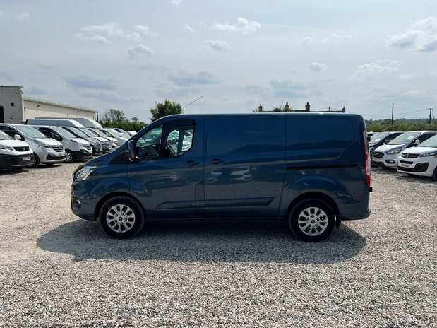 Ford Transit Custom SWB L1H1 (SOLD) Low Roof Limited 280 Air Con Alloys Sensors EURO 6 NO VAT 1
