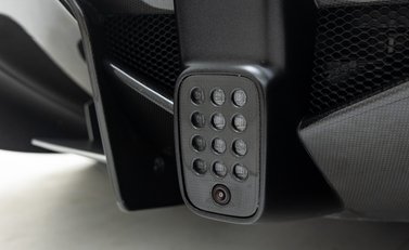 Ferrari LaFerrari Aperta 65