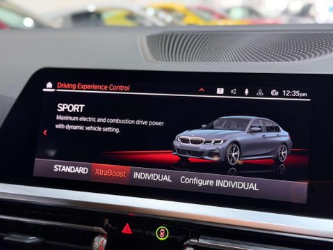 BMW 3 Series 2.0 330e 12kWh M Sport Saloon 4dr Petrol Plug-in Hybrid Auto Euro 6 (s/s) ( 38