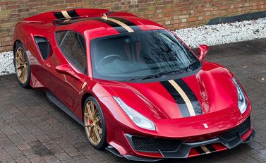 Ferrari 488 Pista 8
