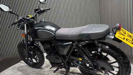 Mutt FSR 2021 ONLY 7K MODERN RETRO 125CC LEARNER BIKE LONG MOT 15